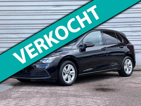 Volkswagen Golf 1.0 eTSI Life|Stoelverwarming|ACC|Navigatie